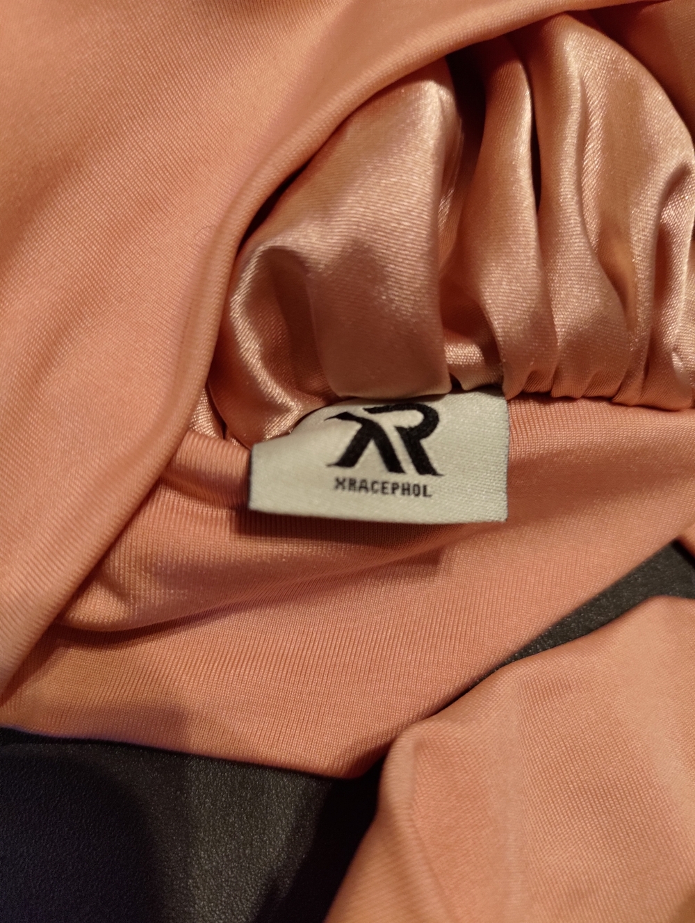 Satin Bonnet - Picture 2 of 4